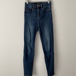 RW&CO High Waist Skinny Jean